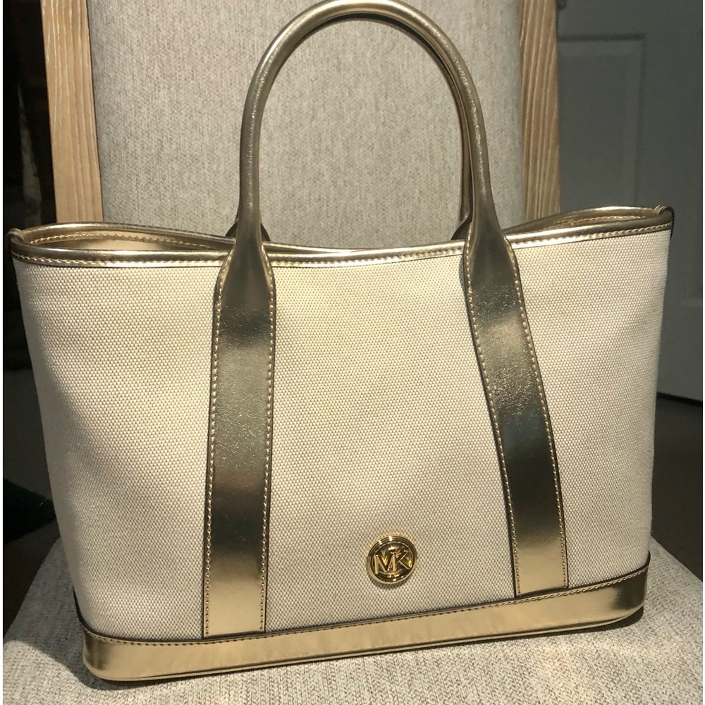 ☀️🌻😎Michael Kors Luisa Medium Satchel- Natural/Metallic Gold RP$278 NWT
